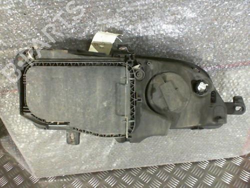 Optica esquerda Optica esquerda FIAT MULTIPLA (186_) 1.9 JTD 115 (115 hp) 24755400 24755400