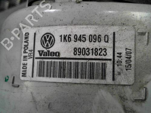Right taillight VW GOLF V (1K1) 1.9 TDI | BP24754609C35 