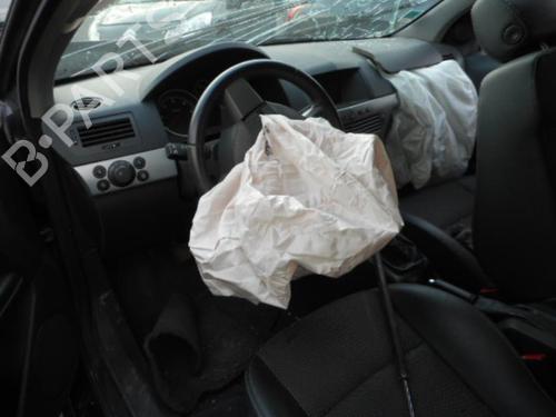 Used Parts OPEL ASTRA H GTC (A04) 1.9 CDTi (L08) 2405508