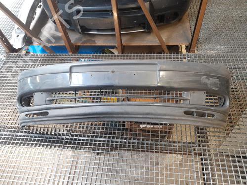 Pára-choques frente RENAULT ESPACE III (JE0_) 2.2 12V TD (JE0E, JE0H, JE0P) (113 hp) 28329902