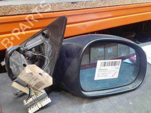 Right mirror PEUGEOT 406 (8B) 2.2 HDi | BP24758466C27 