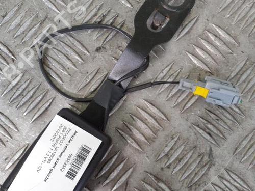 Used Seat buckle PEUGEOT 208 I (CA_, CC_) 1.2 VTI 82 (82 hp) 24747695