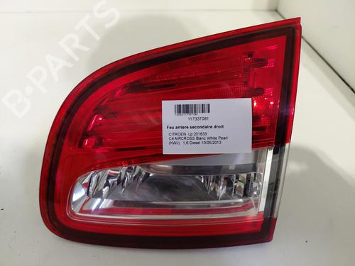 right-tailgate-light-citroen-c4-aircross-2010-30678214 main image