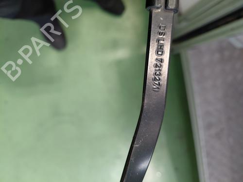 front-windshield-wiper-arm-bmw-x3-f25-2010-2011-2012-2013-2014-2015-2016-2017-32221852 main image