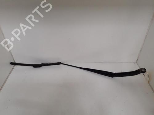 Used Front windshield wiper arm FIAT 500X (334_) [2014-2025]  24746537