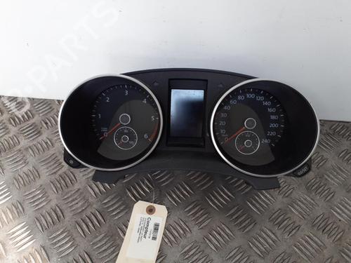 Kombinert Instrument VW GOLF VI (5K1) 1.6 TDI (105 hp) 24757239