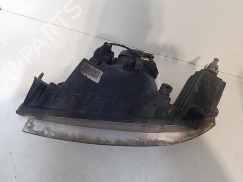 Used Right headlight Right headlight PEUGEOT 106 II (1A_, 1C_) 1.4 i (75 hp) 24959786 24959786