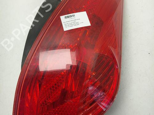 Used Right taillight Right taillight 37478601 37478601
