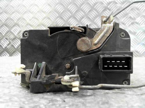Used Front right lock PEUGEOT 306 Hatchback (7A, 7C, N3, N5) 1.9 D (68 hp) 24762897