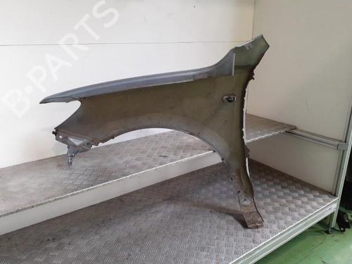 Used Right front fenders HYUNDAI SANTA FÉ II (CM) 2.2 CRDi 4x4 (155 hp) 24750779