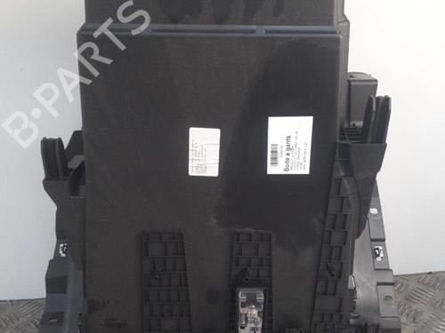 Used Glove box Glove box RENAULT CLIO V (B7_) 1.0 TCe 100 (B7MT) (101 hp) 24749154 24749154