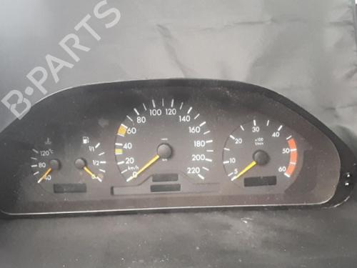 Used Instrument cluster Instrument cluster MERCEDES-BENZ C-CLASS (W202) [1993-2000] 38882659 38882659