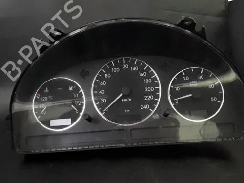 Used Instrument cluster Instrument cluster MERCEDES-BENZ M-CLASS (W163) [1998-2005] 38882720 38882720