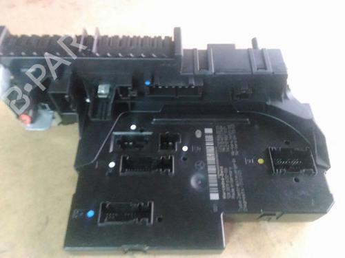 Used Fuse box Fuse box 38884740 38884740