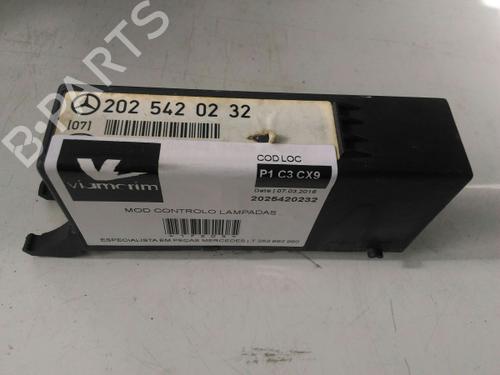 Used Electronic module Electronic module MERCEDES-BENZ C-CLASS (W202) [1993-2000] 38888120 38888120