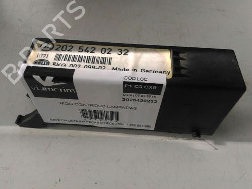Used Electronic module Electronic module MERCEDES-BENZ C-CLASS (W202) [1993-2000] 38888124 38888124