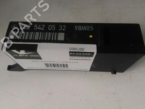 Used Electronic module Electronic module MERCEDES-BENZ C-CLASS (W202) [1993-2000] 38888174 38888174