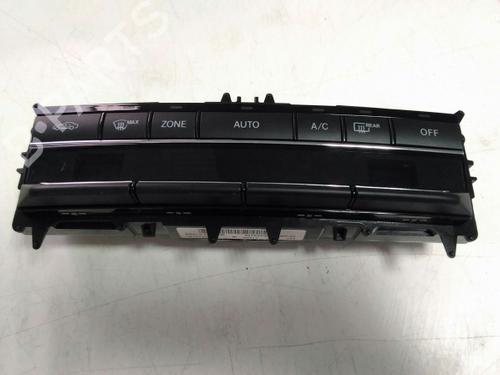 Used Climate control Climate control 38888499 38888499