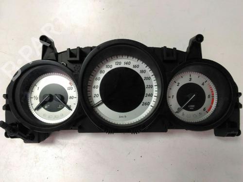 Used Instrument cluster Instrument cluster 38889318 38889318