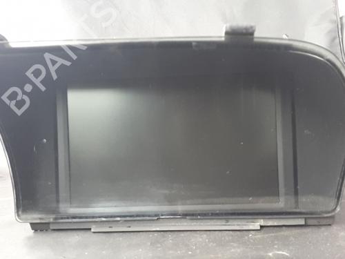 Used Display monitor Display monitor 38889976 38889976