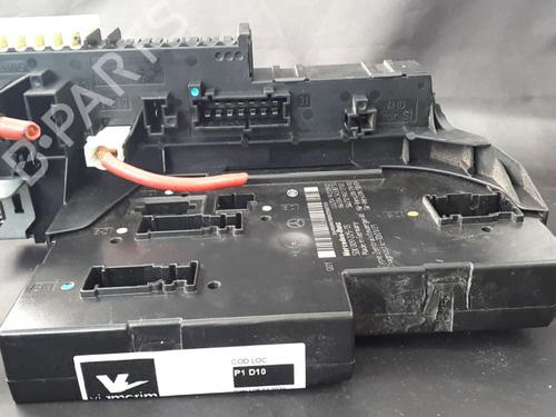 Used Fuse box Fuse box 38896083 38896083