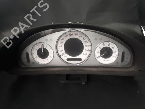 Used Instrument cluster Instrument cluster MERCEDES-BENZ CLK (C209) [2002-2010] 38896288 38896288