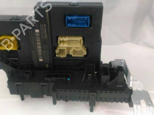 Used Fuse box Fuse box 38896354 38896354