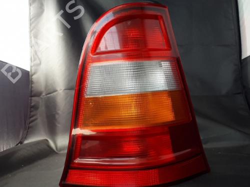 Used Right taillight Right taillight 38896947 38896947