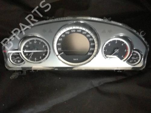 Used Instrument cluster Instrument cluster MERCEDES-BENZ E-CLASS (W212) [2009-2016] 38896991 38896991