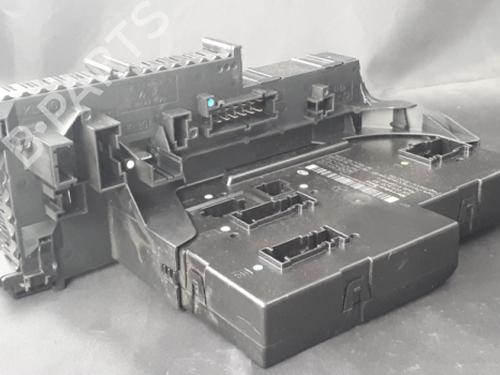 Used Fuse box Fuse box 38897099 38897099