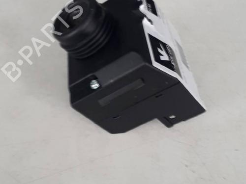 Switch MERCEDES-BENZ C-CLASS (W203) | BP38897127I30 - Image 2