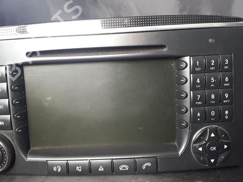 Used Radio Radio MERCEDES-BENZ R-CLASS (W251, V251) [2005-2017] 38897271 38897271