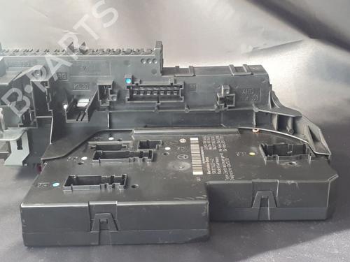 Used Fuse box Fuse box 38897398 38897398