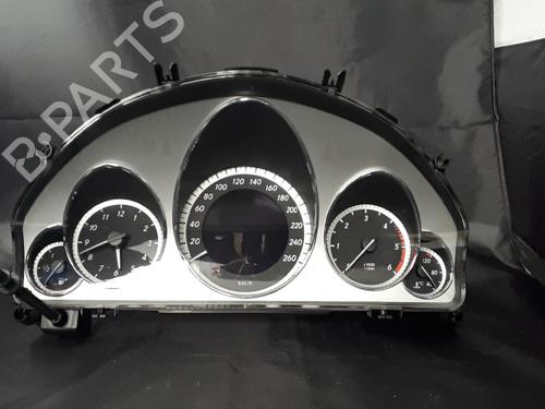 Used Instrument cluster Instrument cluster MERCEDES-BENZ E-CLASS (W212) [2009-2016] 38897456 38897456