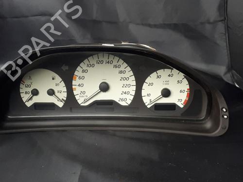 Used Instrument cluster Instrument cluster 38897457 38897457