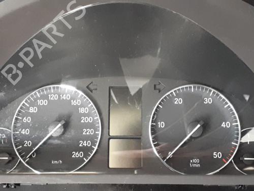 Used Instrument cluster Instrument cluster MERCEDES-BENZ C-CLASS (W203) [2000-2007] 38897569 38897569
