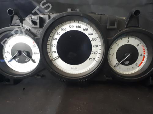 Used Instrument cluster Instrument cluster 38897606 38897606