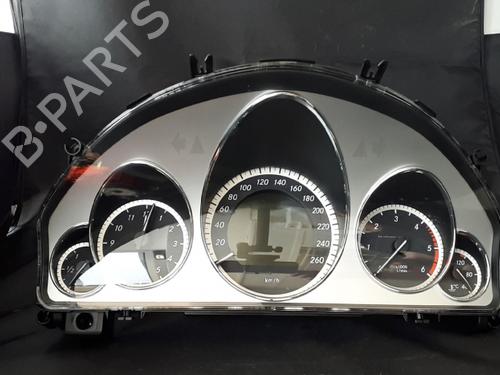 instrument-cluster-mercedes-benz-e-class-w212-2009-2010-2011-2012-2013-2014-2015-2016-38897731 main image