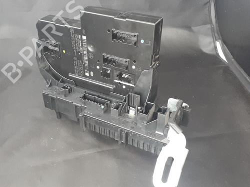Used Fuse box Fuse box 38897843 38897843