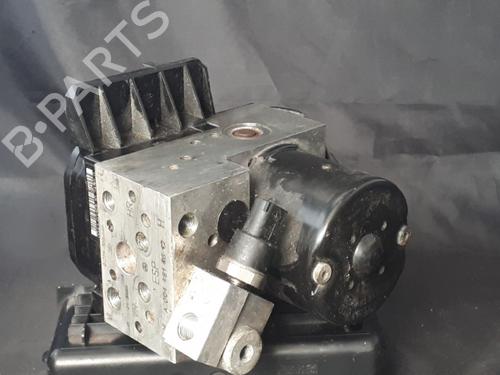 Used ABS pump ABS pump MERCEDES-BENZ S-CLASS (W220, V220) [1998-2005] 38897868 38897868