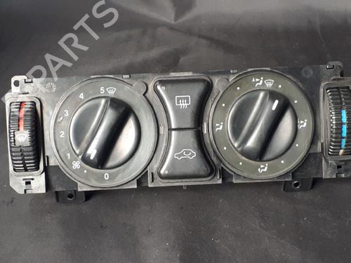Used Climate control Climate control MERCEDES-BENZ C-CLASS (W202) C 220 CDI (202.133) (125 hp) 38898003 38898003