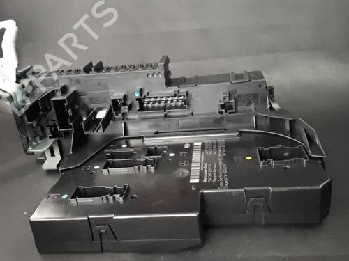 Used Fuse box Fuse box 38898775 38898775