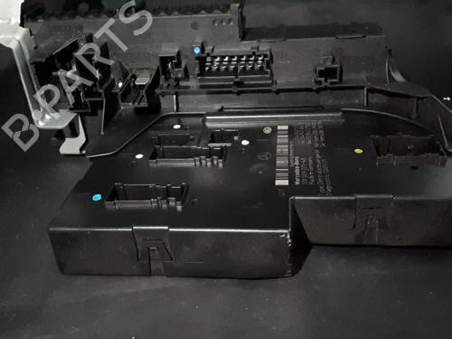Used Fuse box Fuse box 38898778 38898778