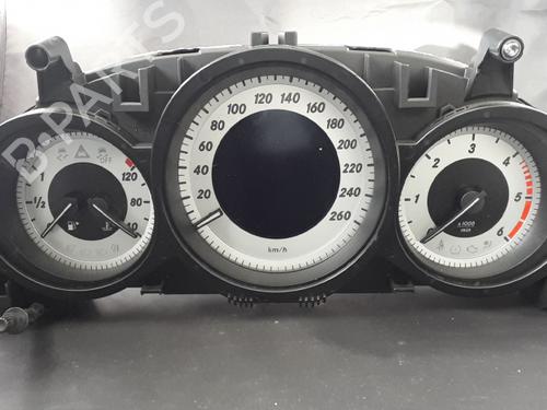 Used Instrument cluster Instrument cluster 38898926 38898926