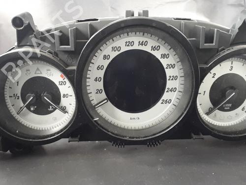 Used Instrument cluster Instrument cluster 38898927 38898927