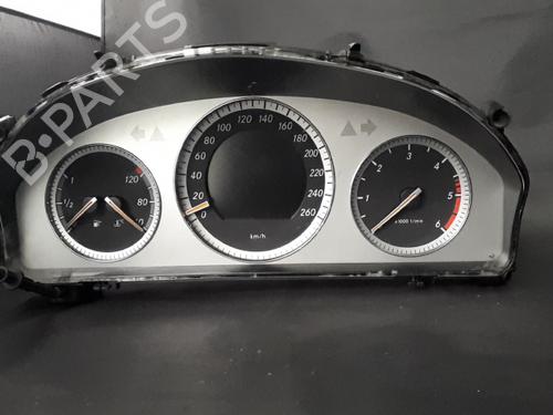 Used Instrument cluster Instrument cluster 38898935 38898935