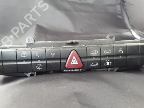 Used Warning switch Warning switch MERCEDES-BENZ VITO / MIXTO Van (W639) [2003-2026] 38900002 38900002