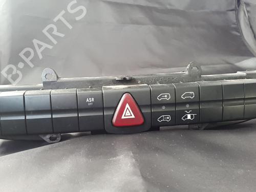 Used Warning switch Warning switch MERCEDES-BENZ VITO / MIXTO Van (W639) [2003-2026] 38900008 38900008