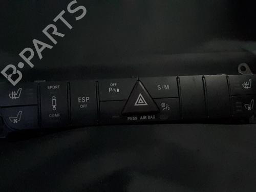 Used Warning switch Warning switch 38900033 38900033