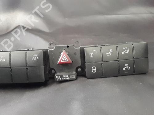 Used Warning switch Warning switch 38900152 38900152